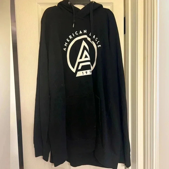 American eagle sweatshirt size xxl white and black - Picture 1 of 3